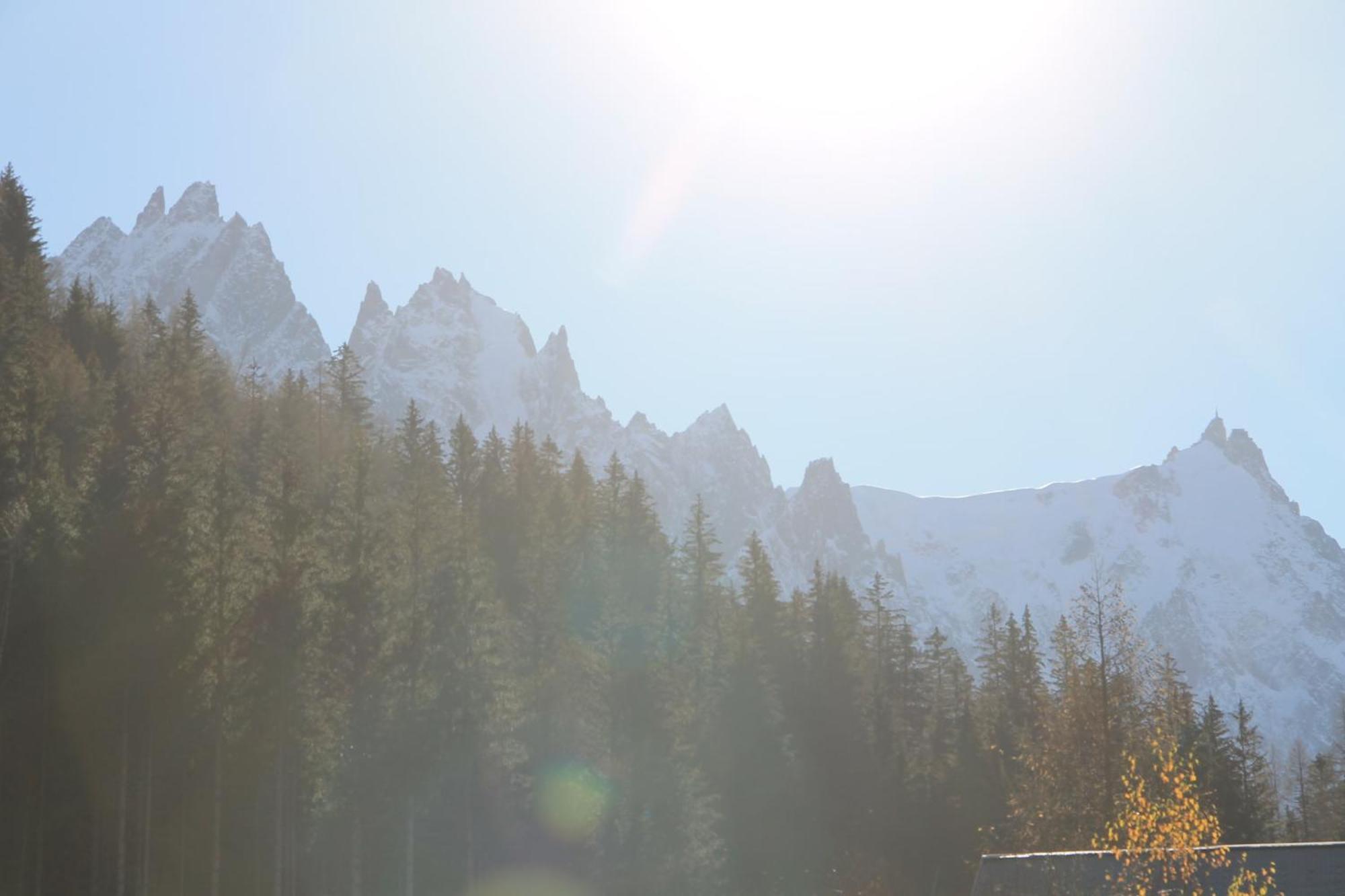 Comfortable Apartment With Terrace In Chamonix Bagian luar foto